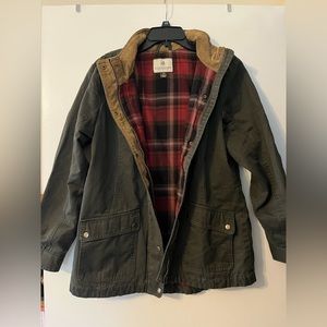 Legendary Whitetails shirt jacket in dark green